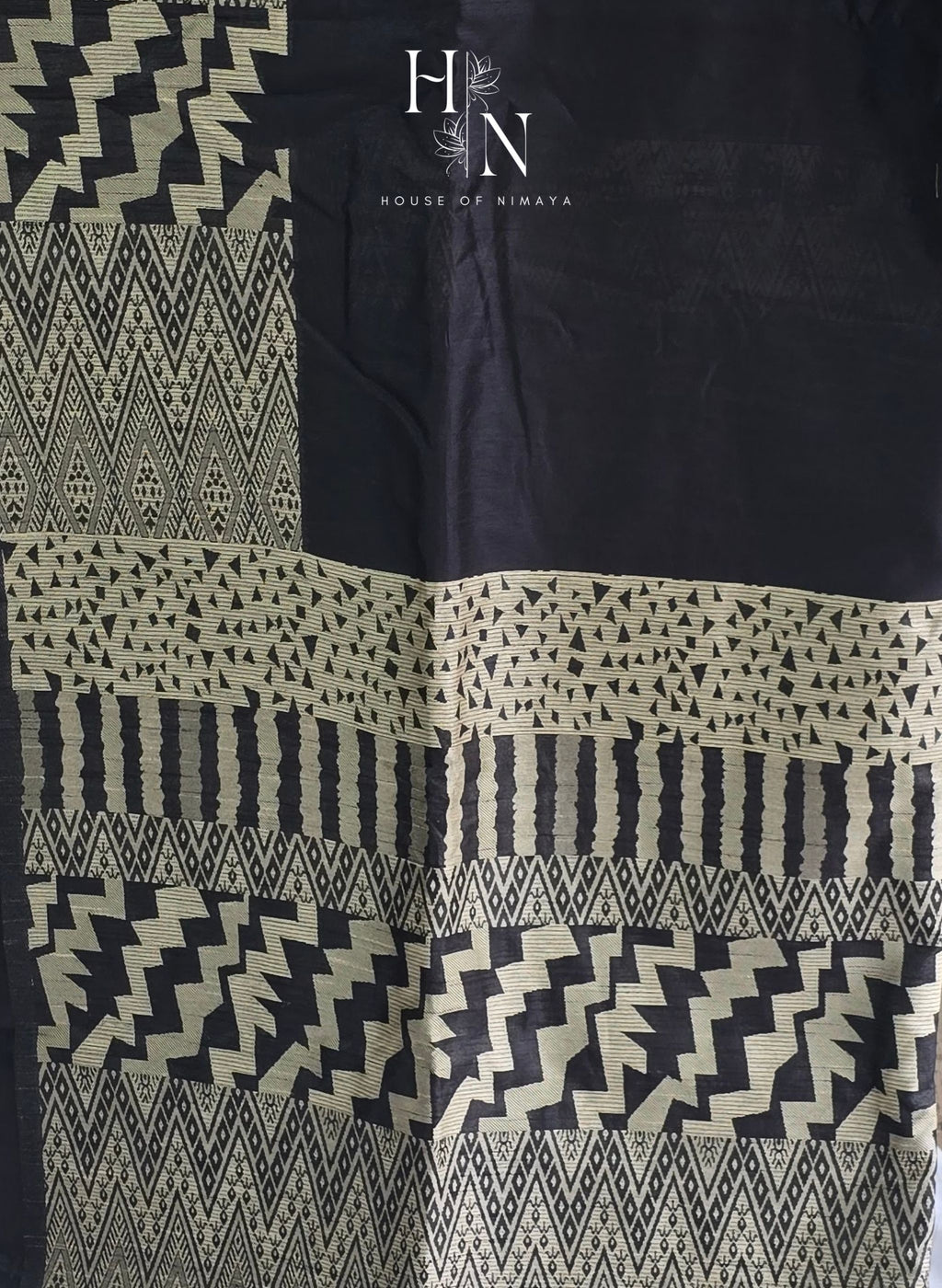 Raw Silk Geometrical Print Modern Saree