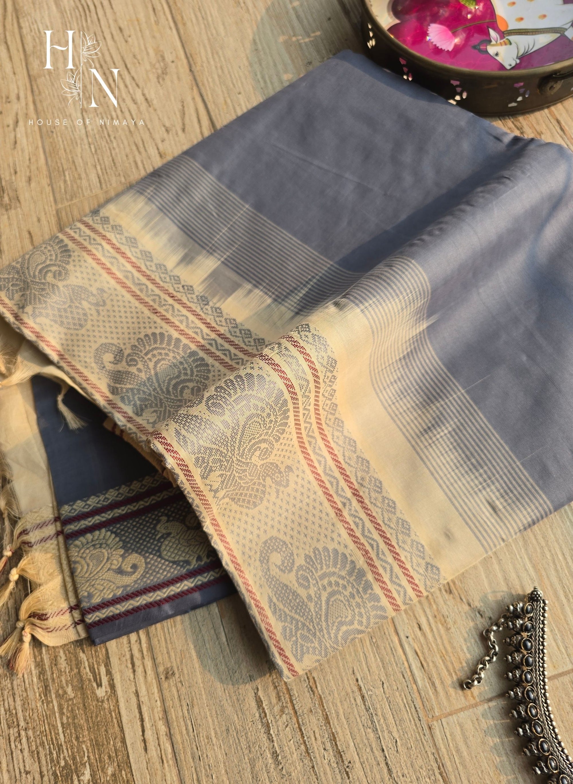 Korvai Silk Grey and white saree