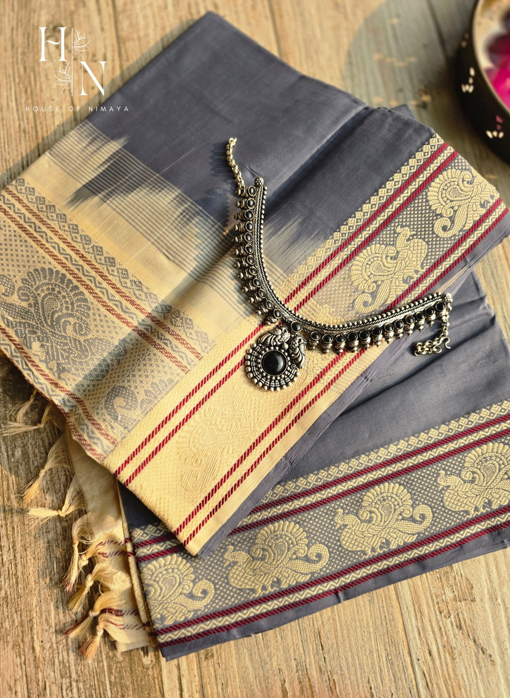 Korvai Silk Grey and white saree